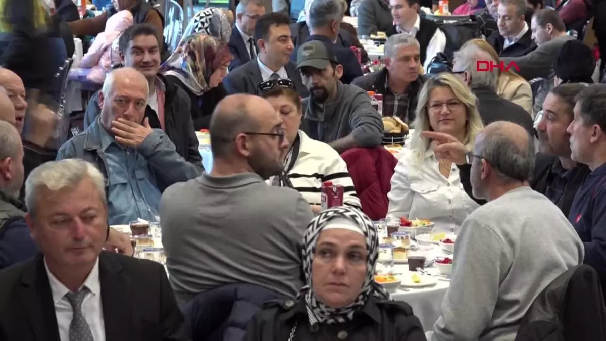 DOWN SENDROMLU GENÇLERİN DANSI BEĞENİ TOPLADI