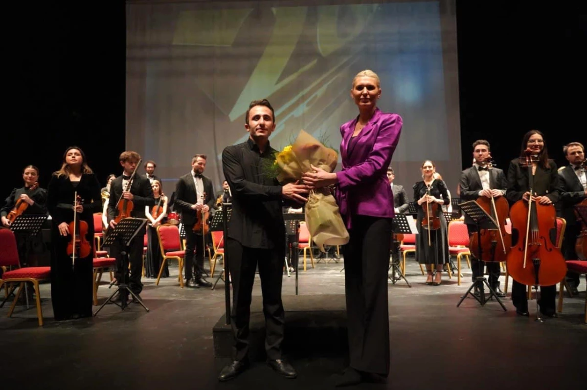 Bilecik Belediyesi Nilüfer Oda Orkestrası Film Müzikleri Konseri