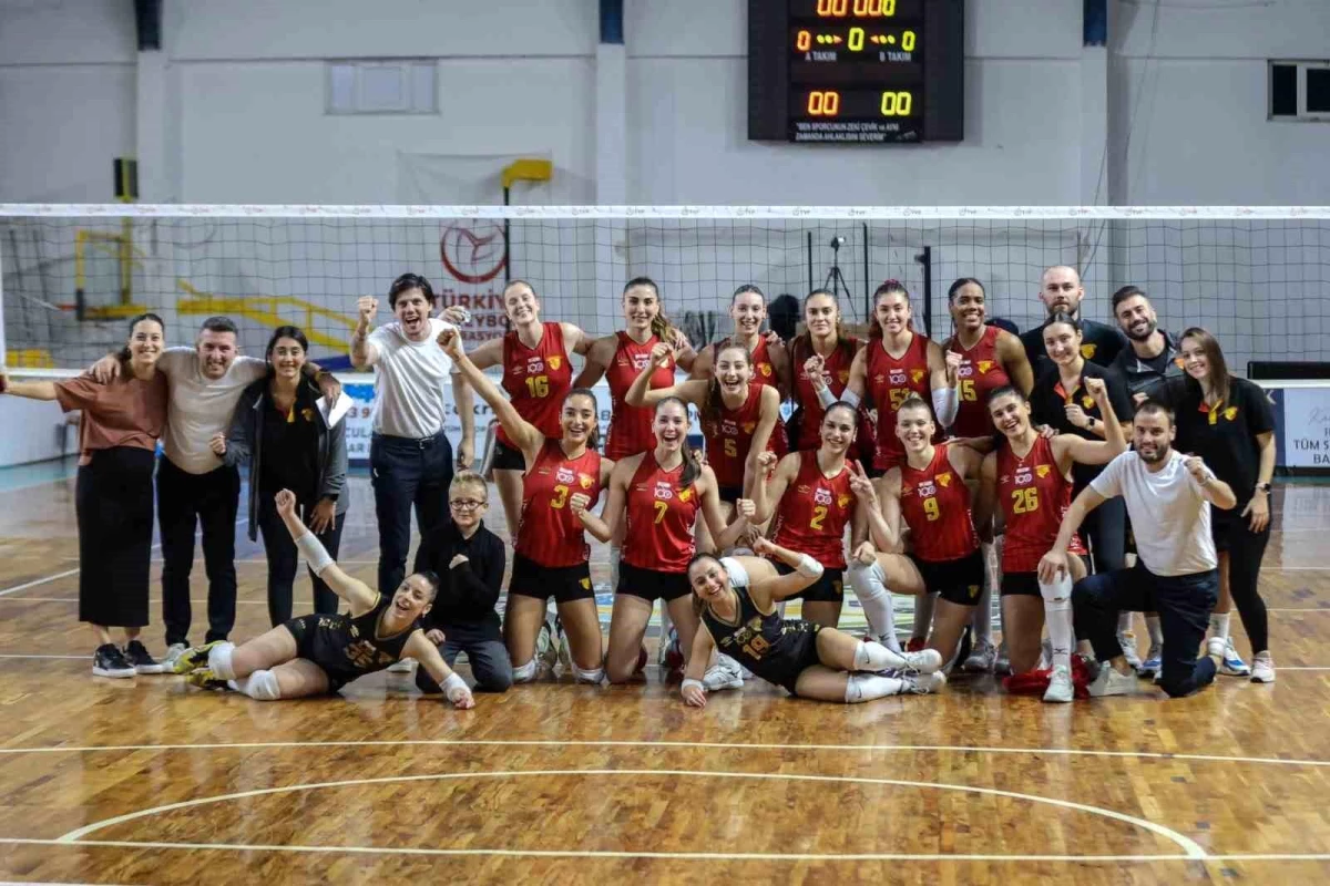 Göztepe Voleybol, Edremit Belediyesi Altınoluk\'u mağlup ederek ikinci sıraya yükseldi