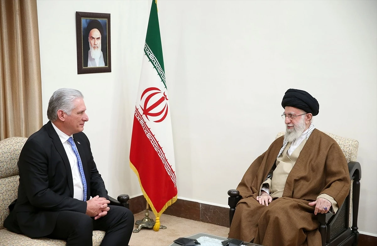 İran ve Küba liderleri ikili ilişkileri ve Filistin\'i görüştü