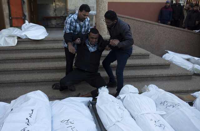 İsrail ordusu Gazze'deki kara işgalini genişletmeye devam ettiğini açıkladı