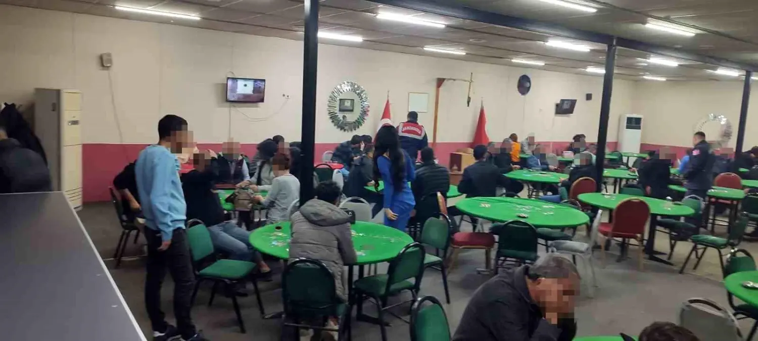 İzmir\'de Tombala Oynayanlara 340 Bin 620 TL Cezai İşlem