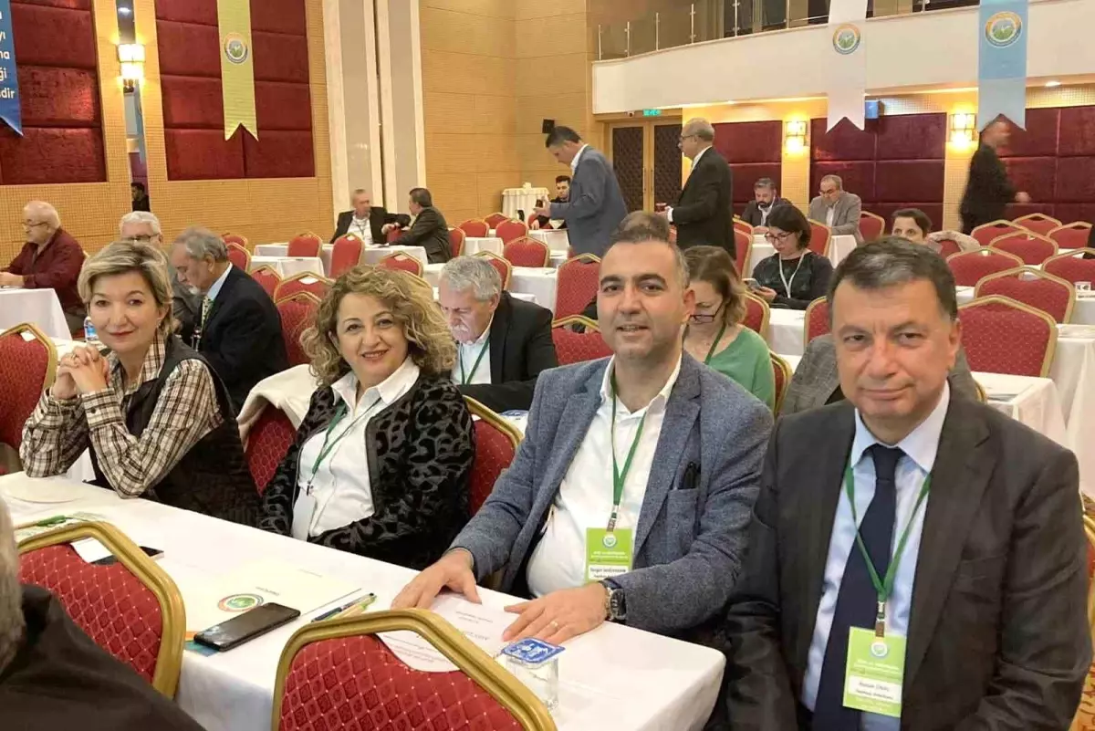 Tepebaşı Belediyesi, Ege ve Marmara Çevreci Belediyeler Birliği toplantısına katıldı