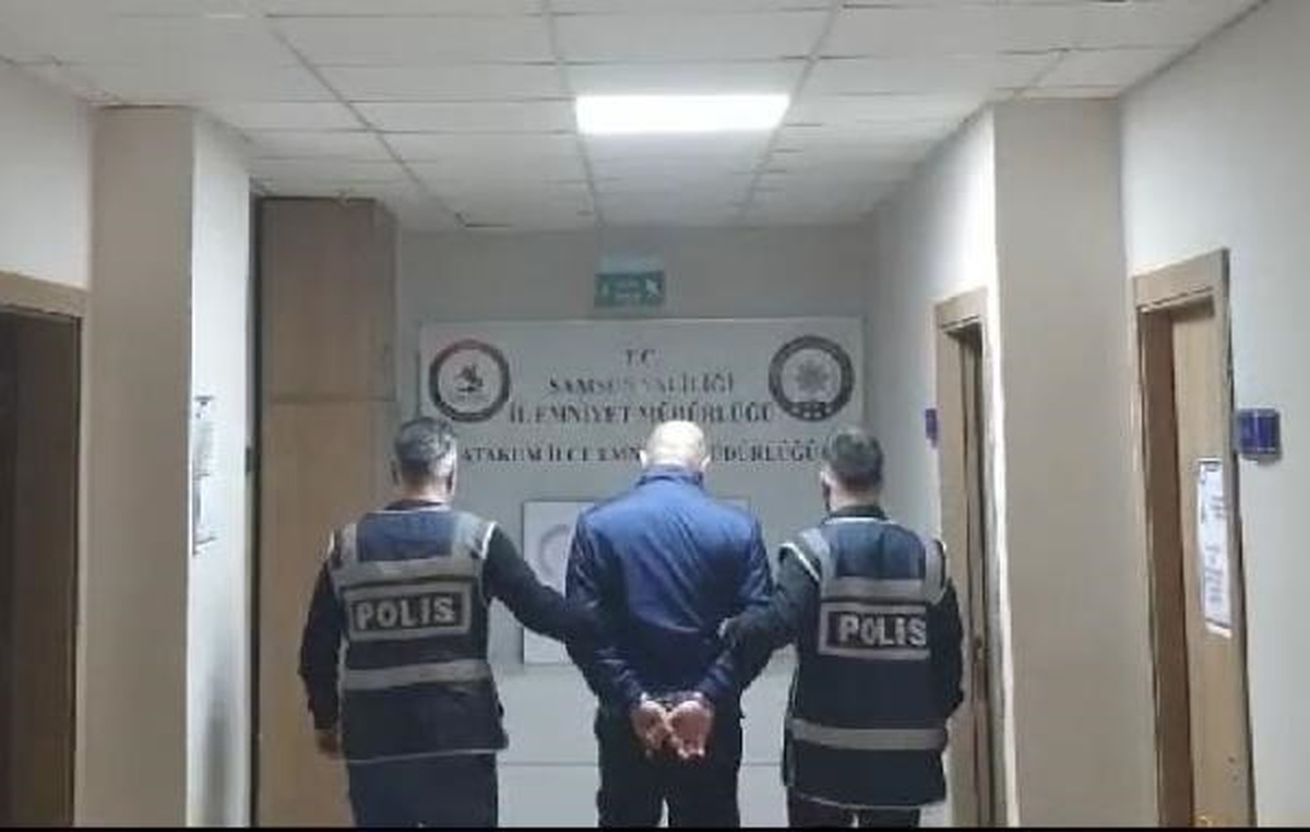 Samsun\'da uyuşturucu ticareti yapan şahıs yangın merdiveninden kaçarken yakalandı