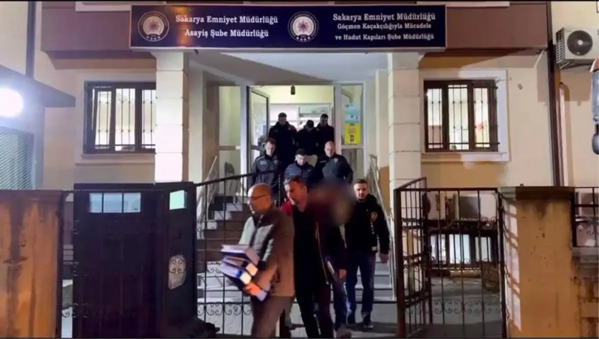 Sakarya\'da 10 Milyon Liralık Nakliye Dolandırıcılığı Operasyonu