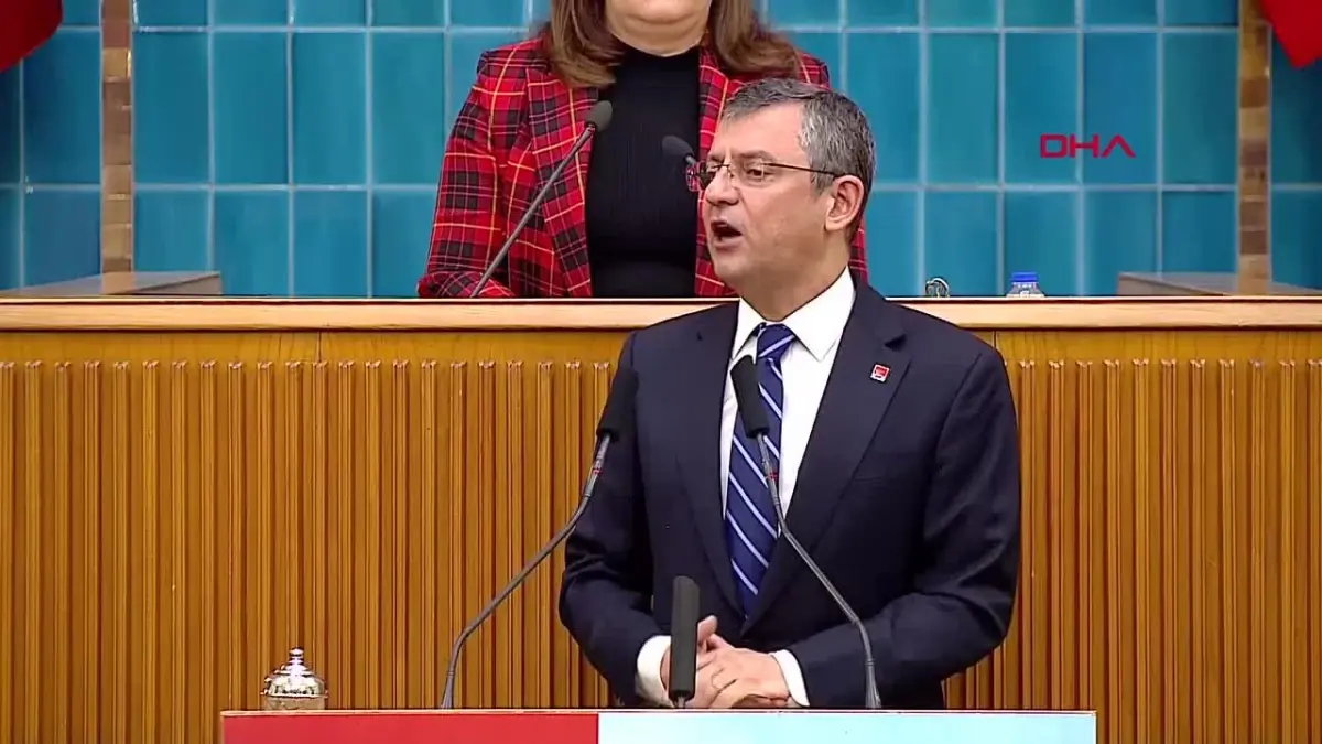 CHP Genel Başkanı Özgür Özel, İYİ Parti\'nin seçime kendi adaylarıyla girme kararıyla ilgili açıklama yaptı