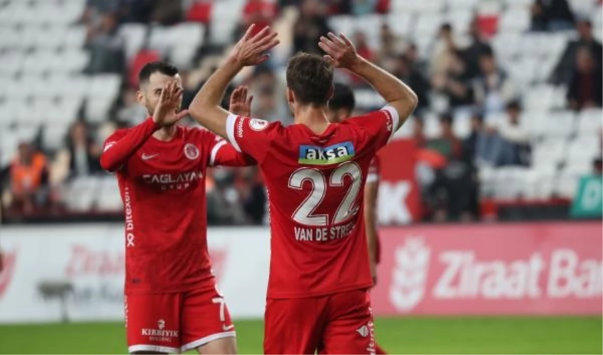 Antalyaspor, Kepezspor FAŞ\'ı 6-1 mağlup ederek Türkiye Kupası\'nda bir üst tura çıktı