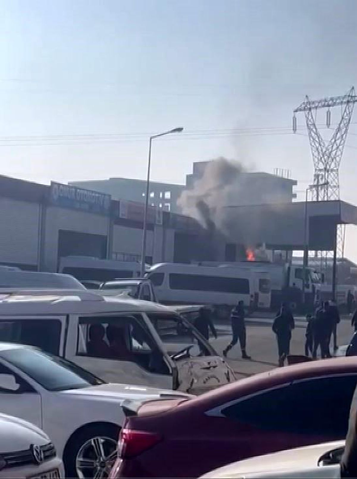 Batman\'da tankerde gaz sıkışması sonucu patlama