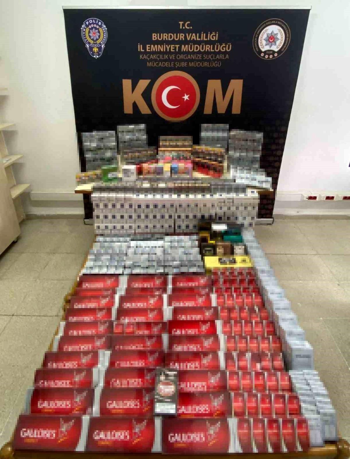 Burdur\'da Kaçak Sigara Operasyonu