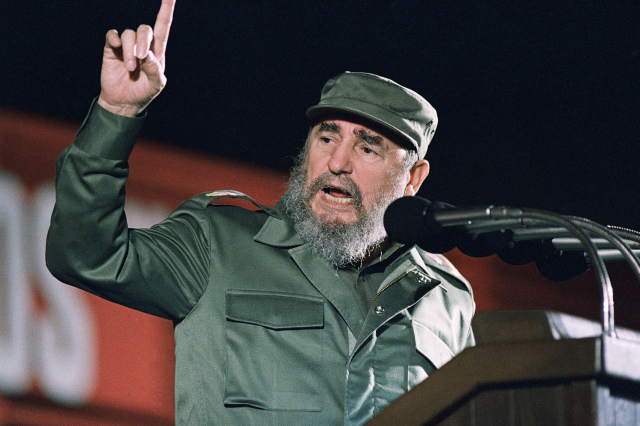 CIA ile iş birliği yapmıştı... Fidel Castro'nun kardeşi öldü