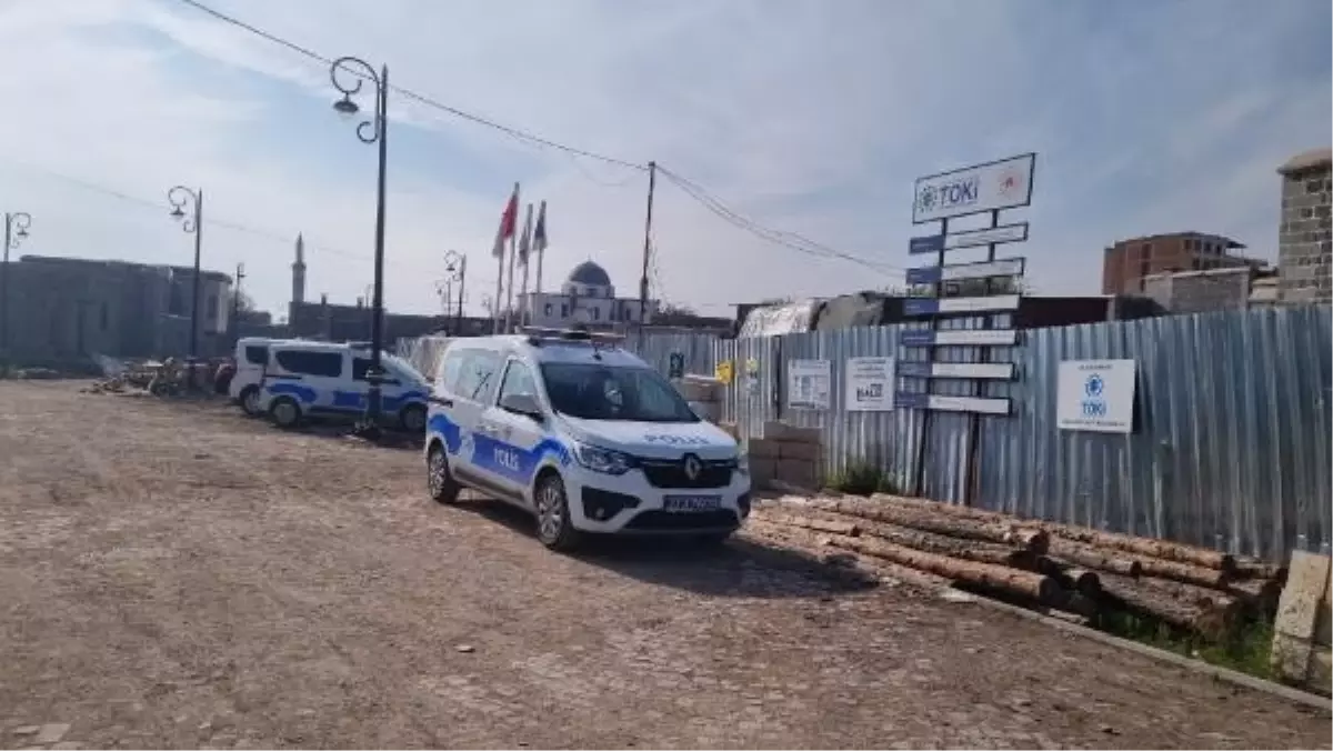 Diyarbakır'da İşçi İskele Düşmesi Sonucu Hayatını Kaybetti