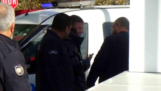 13 yaşındaki çocuk, doktora kızıp 'İntihar edeceğim' dedi; ekipler alarma geçti