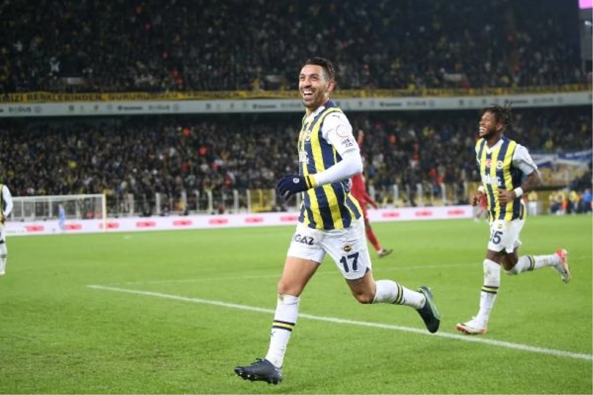Fenerbahçe, Sivasspor\'u 4-1 yenerek liderlik koltuğuna oturdu