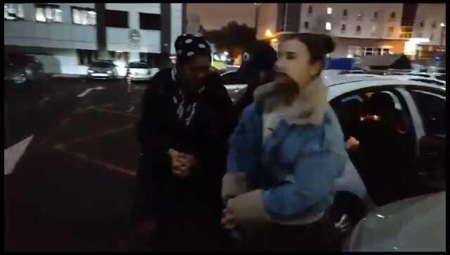 Gözaltına alınan Dilan Polat'ın yardımcısı Şule ve iki akrabası sınır dışı edilecek Gözaltına alınan Dilan Polat'ın yardımcısı Şule ve iki akrabası sınır dışı edilecek