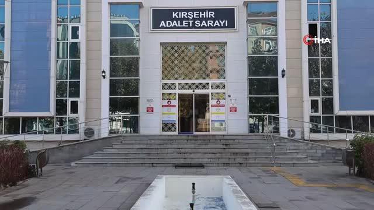 Güvercin hırsızları yakayı ele verdi