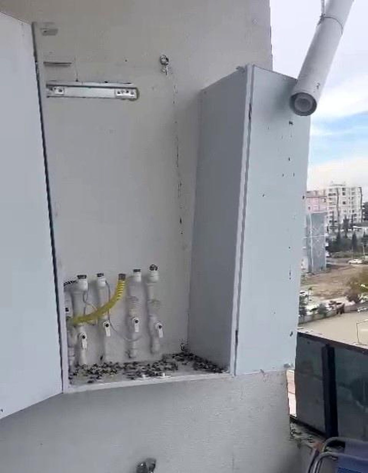 Adıyaman\'da Duvarı Delerek Eve Giren Hırsızlar