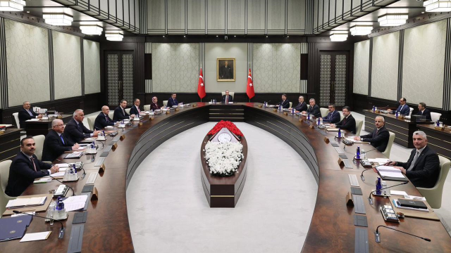 Kabine, Cumhurbaşkanı Erdoğan'ın başkanlığında toplanacak! Masada milyonlarca çalışanı ilgilendiren asgari ücret konusu var