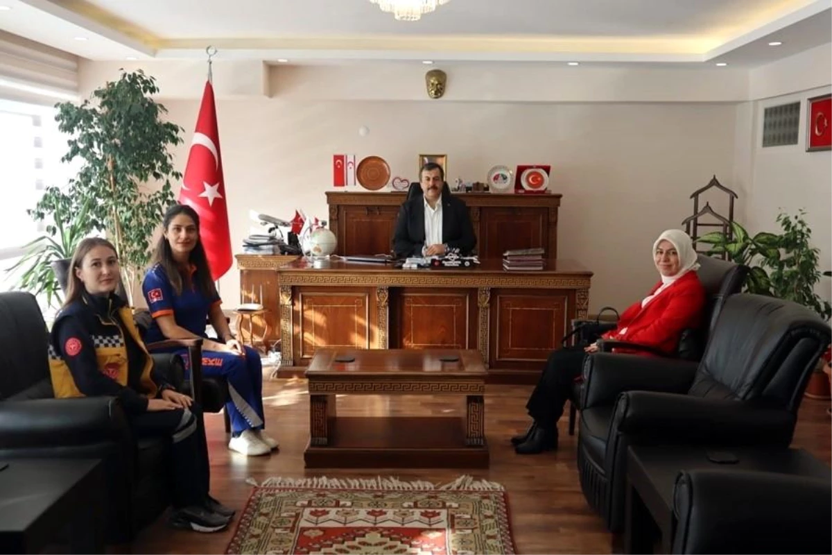 Dalaman İlçe Sağlık Müdürü ve UMKE Görevlileri Kaymakamı Ziyaret Etti