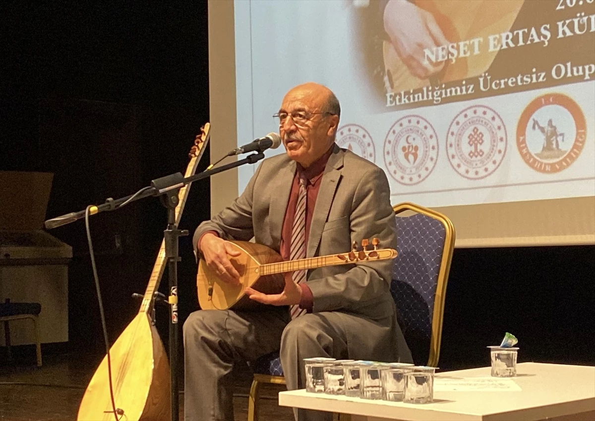 Kırşehir\'de Aşık Veysel 50. Yıl Anma Konseri Düzenlendi