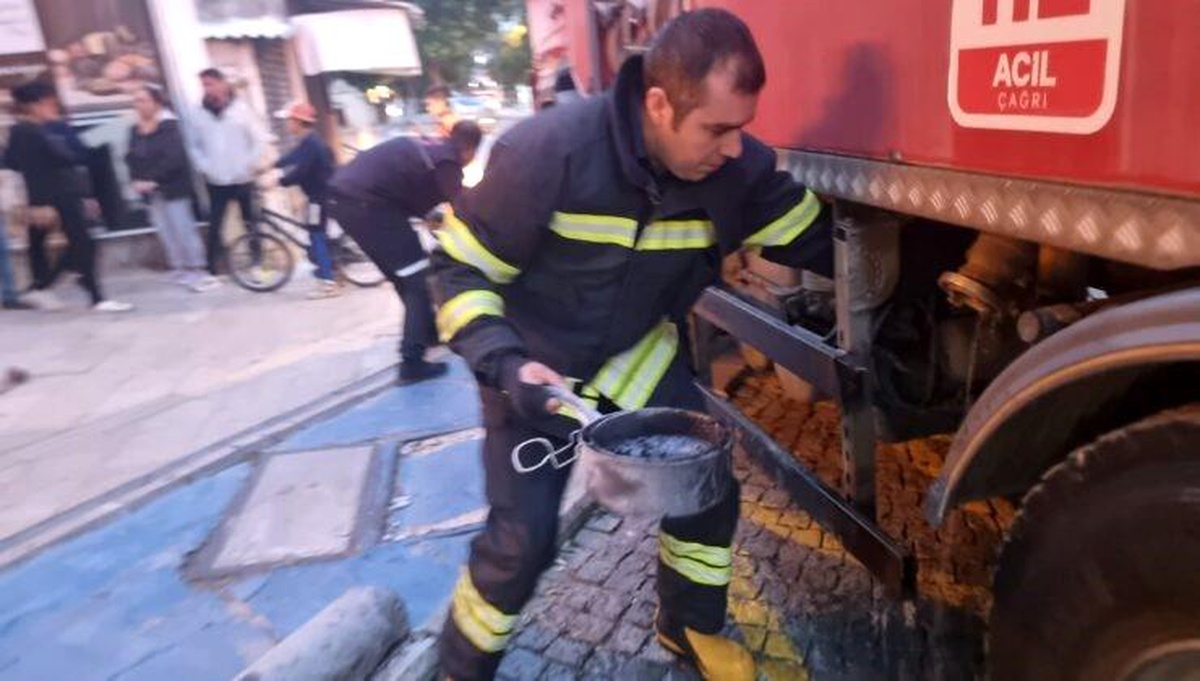 Milas\'ta unutulan tava yangına neden oldu