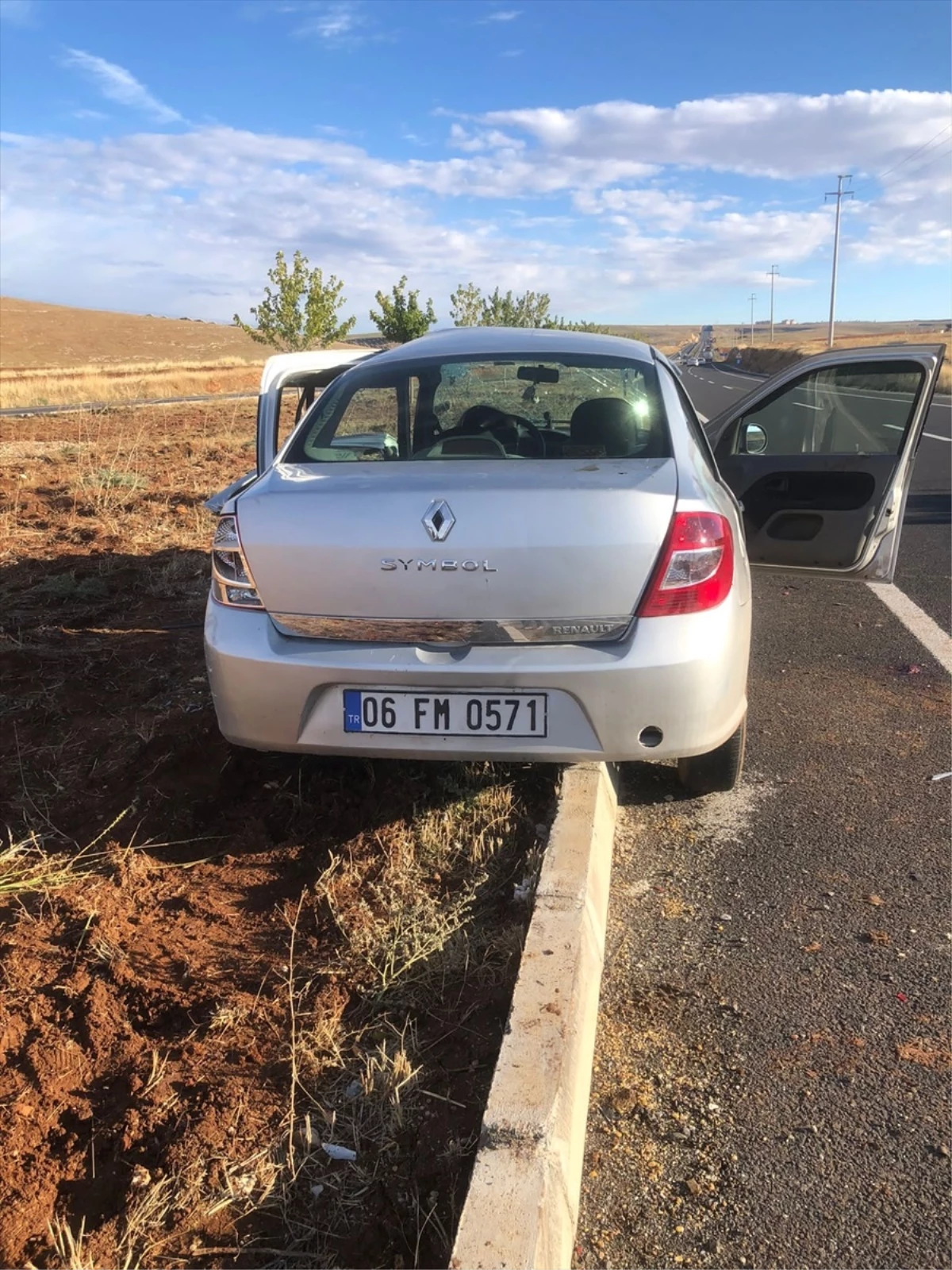 Şanlıurfa\'da kazada ağabeyini kaybeden yaralı da hayatını kaybetti