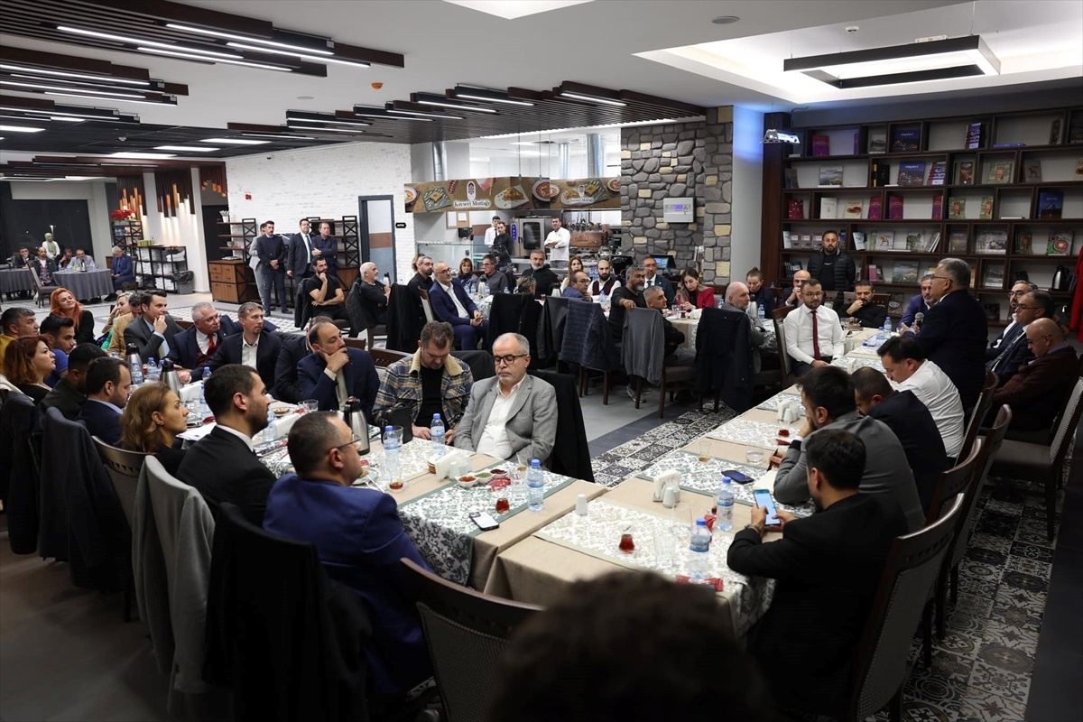Vali Çiçek ve Başkan Büyükkılıç\'tan "turizm" zirvesi