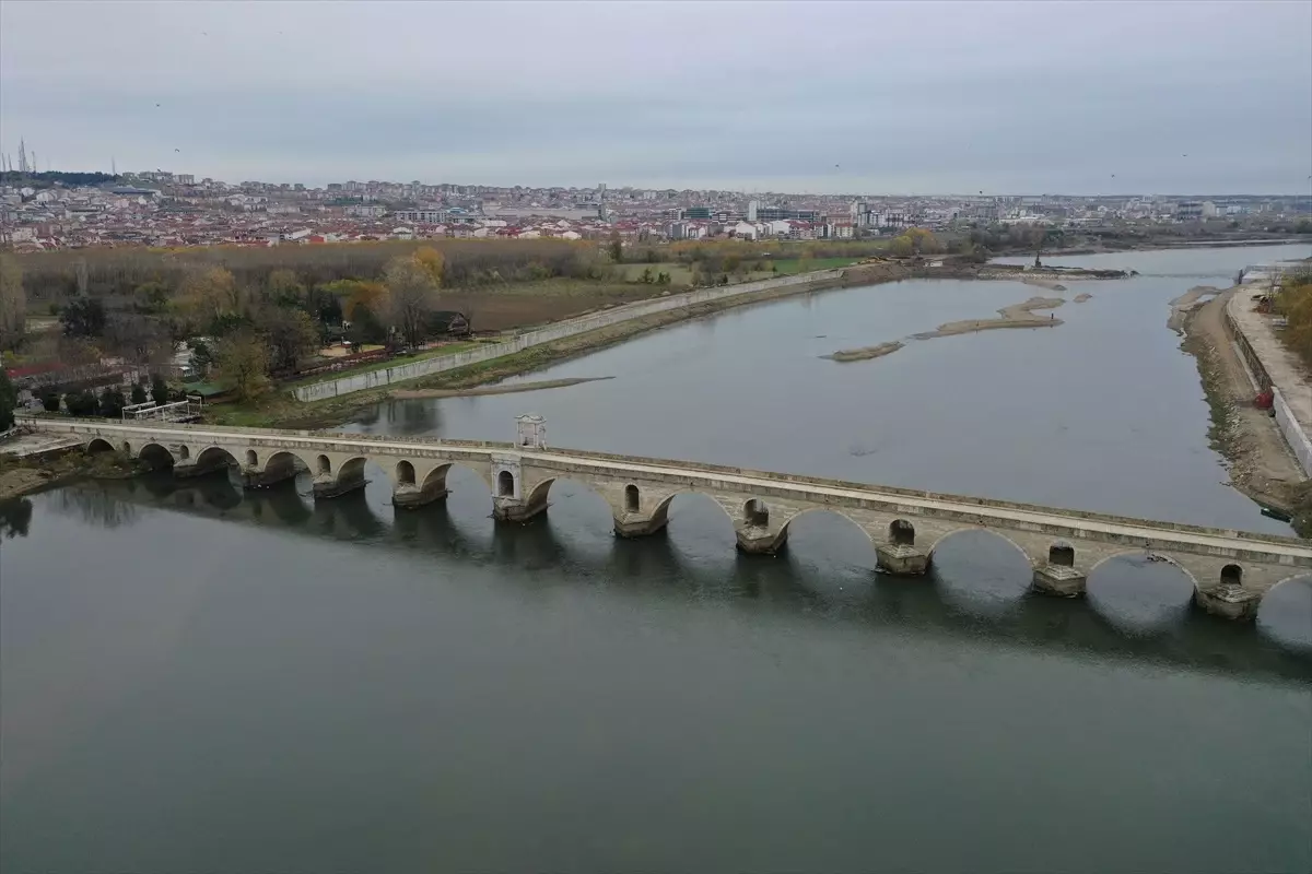 Trakya\'daki yağışlar nehirlerin debisini artırdı