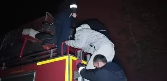 Edirne'de çıkan yangında mahsur kalan 5 kişi kurtarıldı