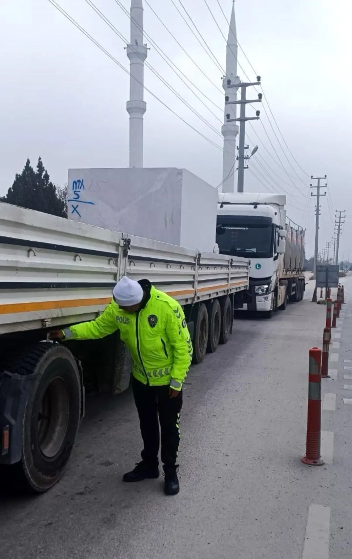 Burdur\'da kış lastiği denetimlerinde 82 araca ceza