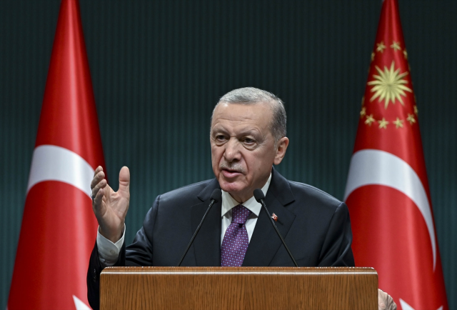 Cumhurbaşkanı Erdoğan: İsrail'in gerçek bir orduyla karşı karşıya geldiğinde paramparça olacağı muhakkaktır