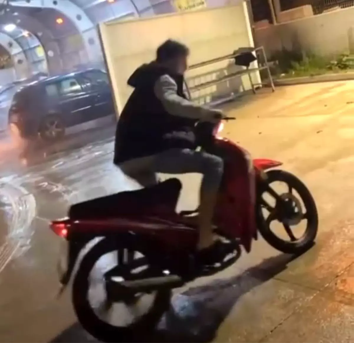 Samsun\'da drift yapan motosiklet sürücülerine yüksek para cezası