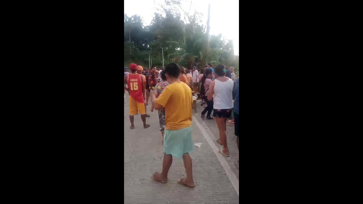Filipinler\'de Otobüs Kazası: 17 Kişi Hayatını Kaybetti