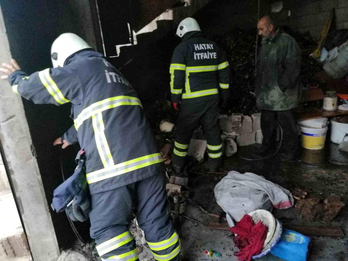 Hatay\'ın Yayladağı ilçesinde çıkan yangın kontrol altına alındı