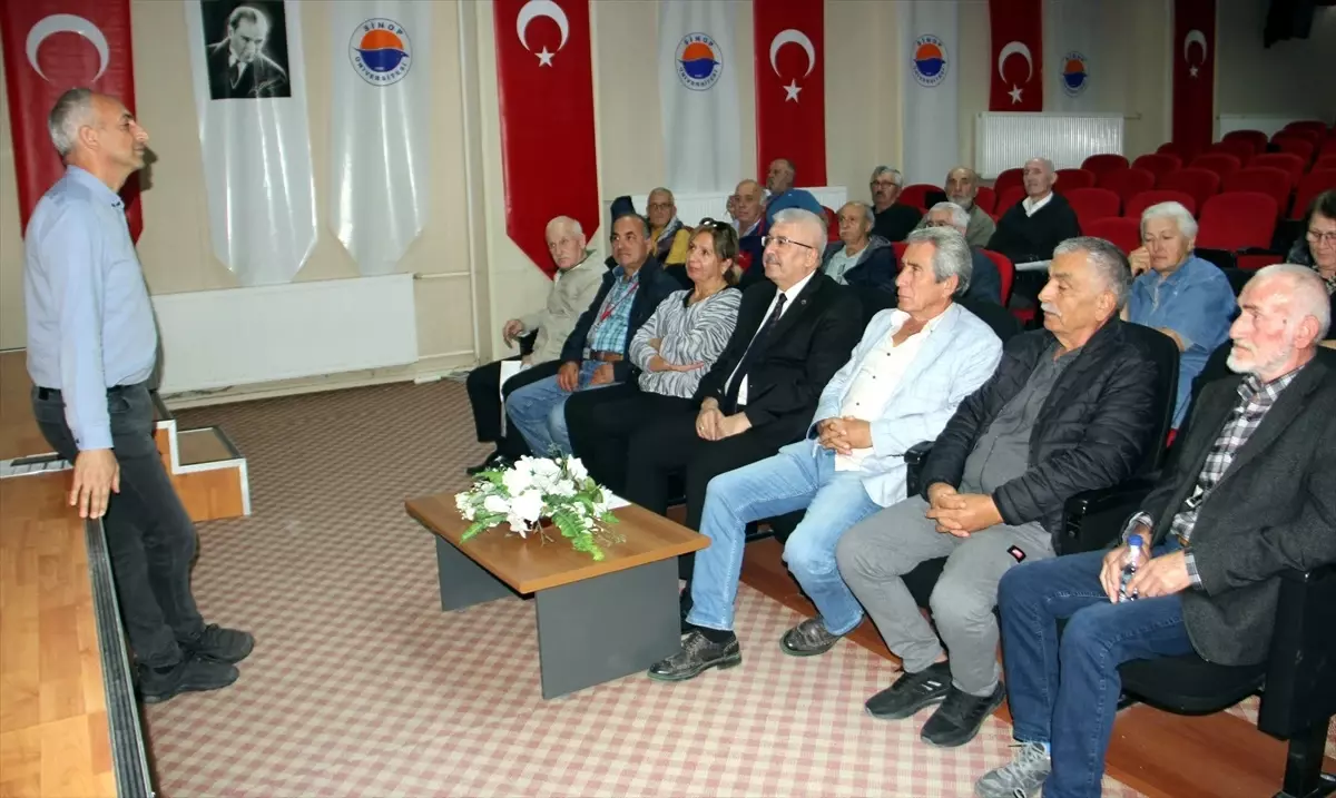 70 Yaşındaki Emekli Mermer Ustası Üniversiteye Girdi