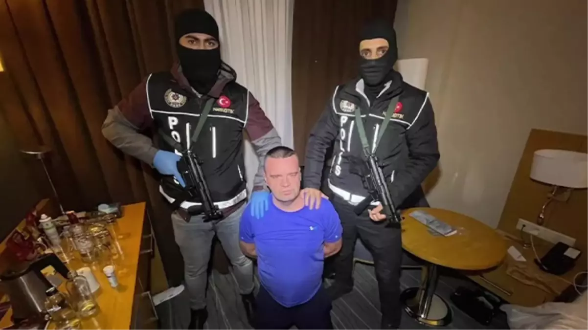 Interpol\'ün kırmızı bültenle aradığı suç örgütü lideri Shaun Monaghan, İstanbul\'da yakalandı