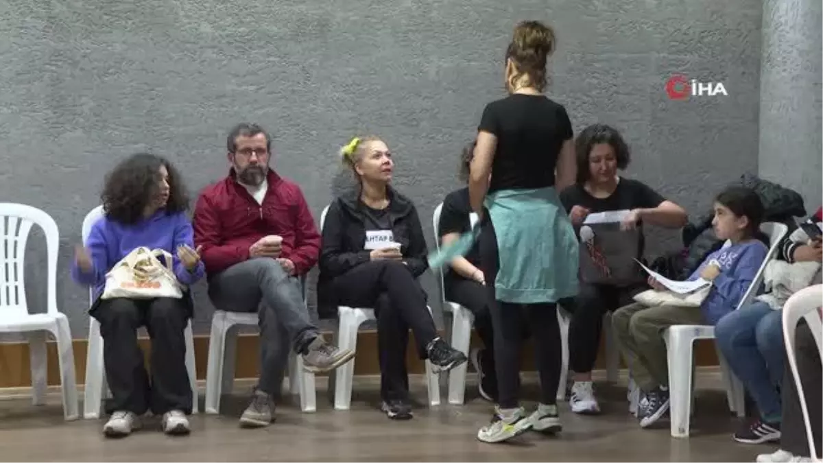 Konyaaltı Belediyesi Halk Oyunları Topluluğu'na rekor başvuru