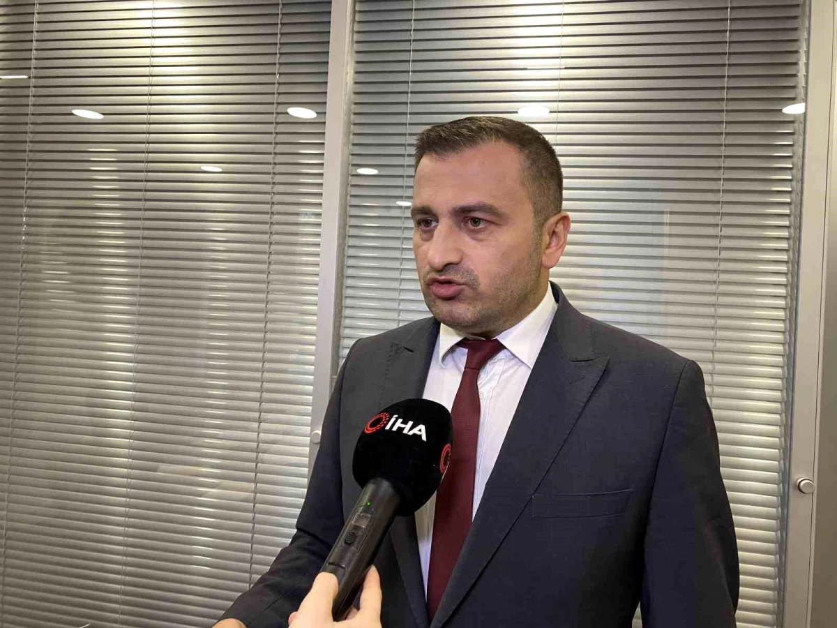 Seçil Erzan olayında 5 kişinin Avukatı Öksüz anlattı: "Duruşmada Denizbank\'ın avukatları Erzan\'ın avukatına kağıt verdi, araştırılmaya muhtaç"