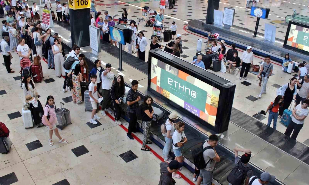 Antalya\'ya 2023 yılında rekor turist sayısı