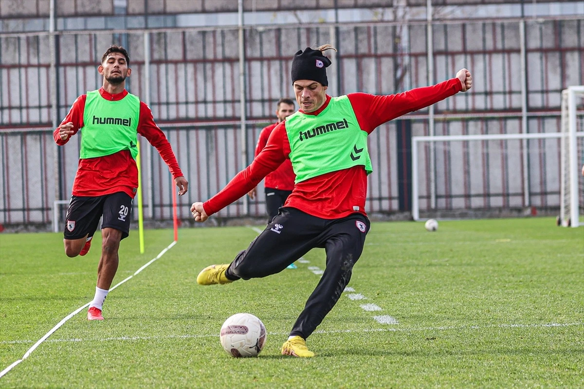 Samsunspor, Kasımpaşa maçı hazırlıklarına devam ediyor