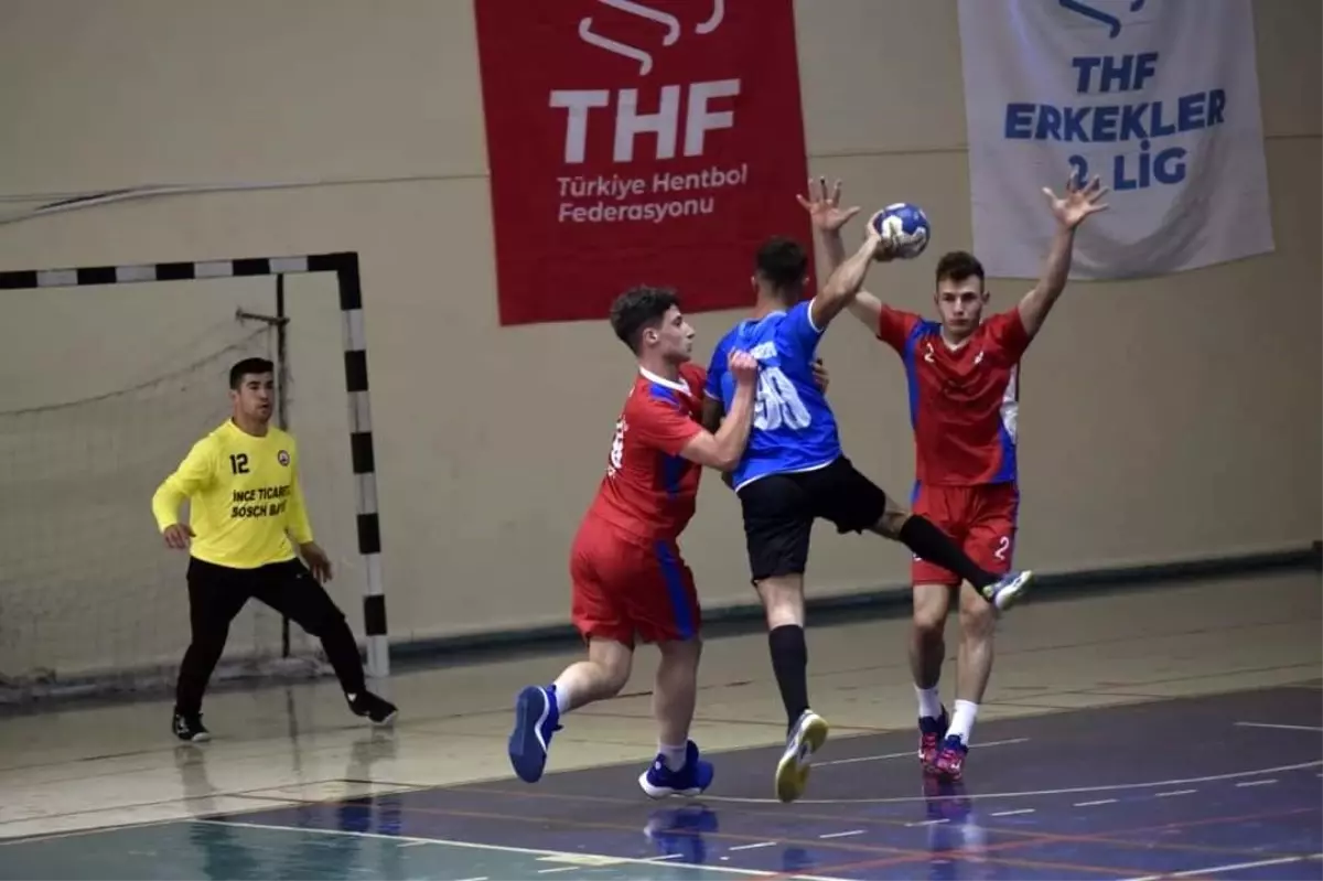 Yunusemre Belediyespor Erkek Hentbol Takımı İlk Devreyi Üçüncü Sırada Tamamladı