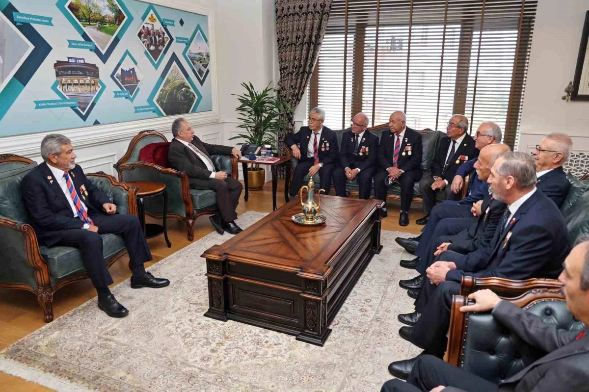 Muharip Gaziler Derneği Kayseri Şube Başkanı, Talas Belediye Başkanı\'na teşekkür etti