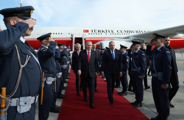 Cumhurbaşkanı Erdoğan 6 yıl sonra Atina'da: Burada olmaktan çok mutluyum