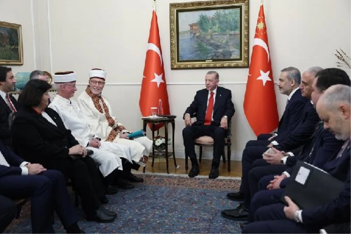 Cumhurbaşkanı Erdoğan, Türkiye\'nin Atina Büyükelçiliğini ziyaret etti