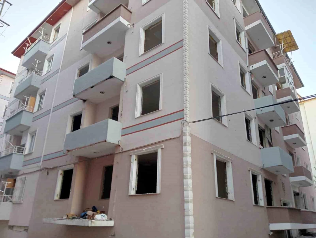 Malatya\'da depremzedelerin evlerine hırsızlık