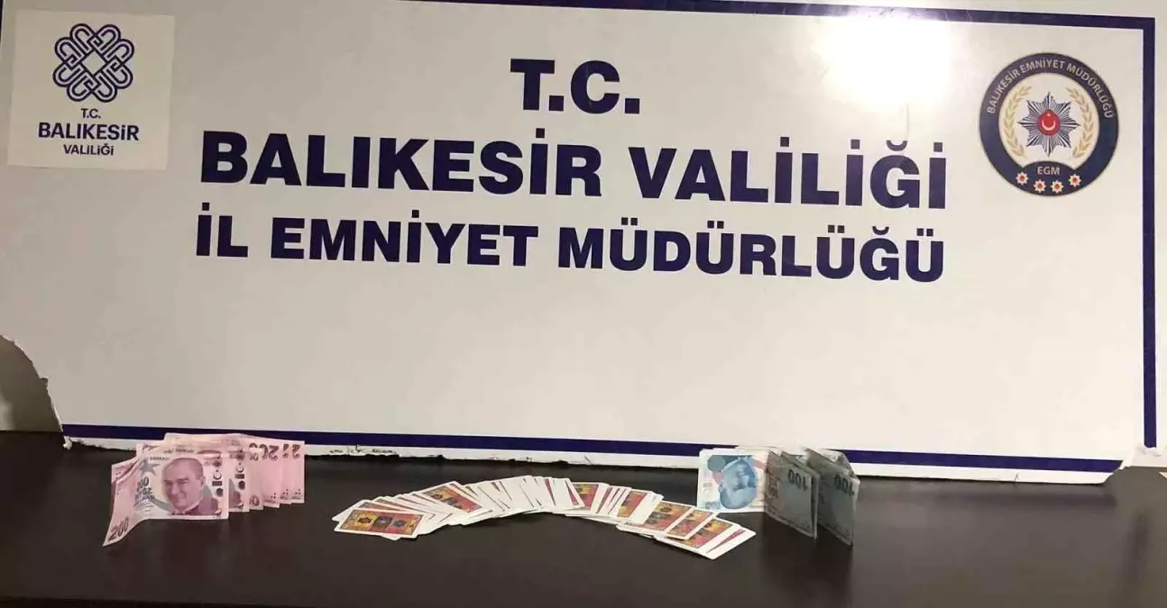 Edremit\'te hırsızlık ihbarına giden polis, Afgan mültecileri yakaladı