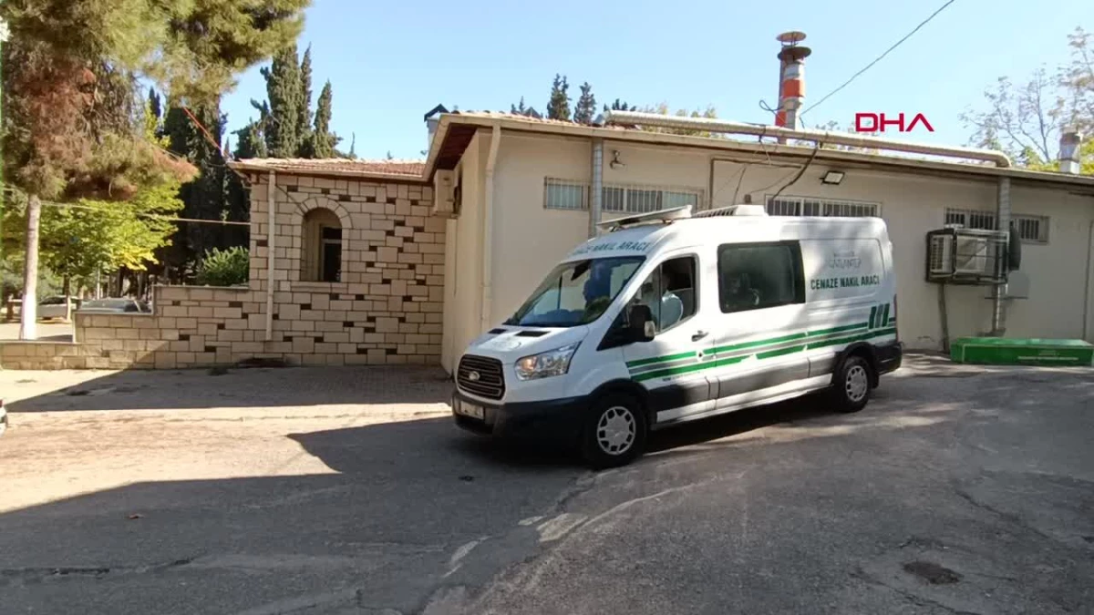 Gaziantep\'te halk otobüsü çarptığı engelli Suriyeli hayatını kaybetti