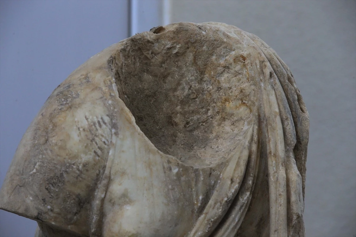 Muğla\'da Antik Dönem heykeli bulundu