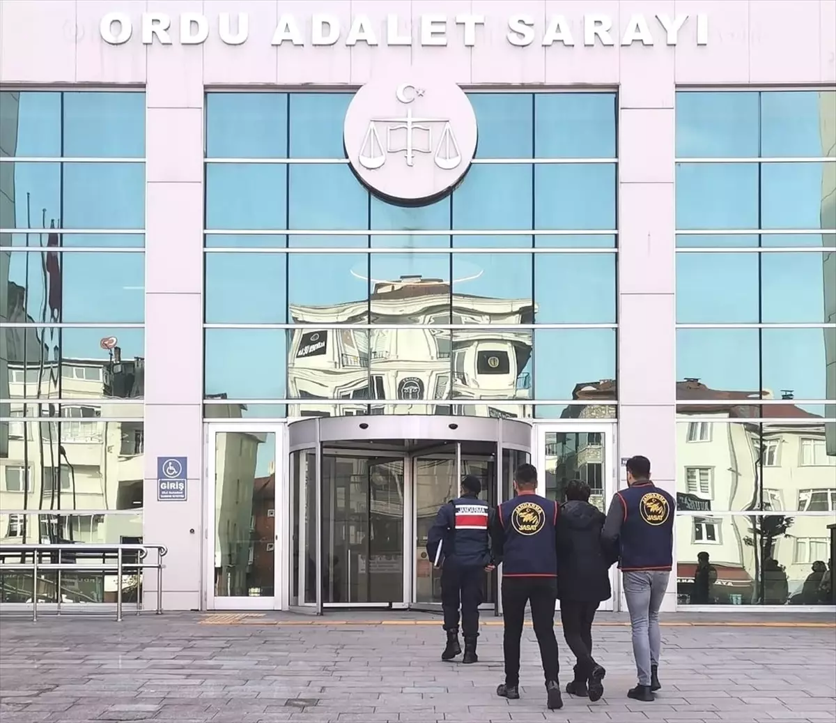 Ordu ve Giresun\'da cami hırsızlığı şüphelisi yakalandı