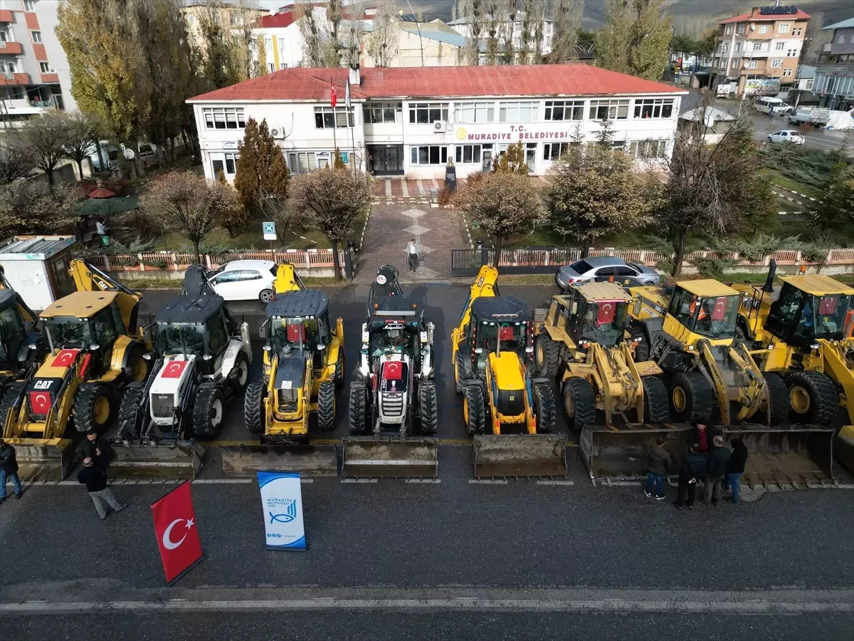 Muradiye Belediyesi Kış Hazırlıklarını Tamamladı