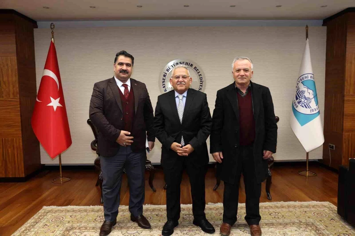 Kayseri Büyükşehir Belediye Başkanı, Aile ve Sosyal Hizmetler İl Müdürü ve Meyveciler, Sebzeciler ve Pazarcılar Odası Başkanını kabul etti